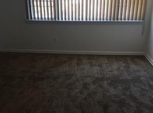 39 Liberty St, Edison, NJ 08837