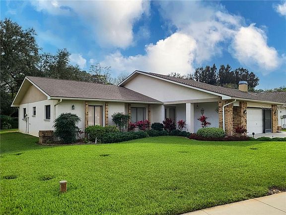 3rd image of 7616 Sylvan Dr