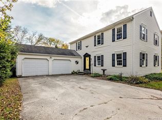 501 River Rd, Gaylordsville, CT 06755