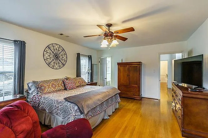 304 Barnes Mill Rd — Photo 8