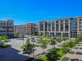 Metro Crossing Apartments