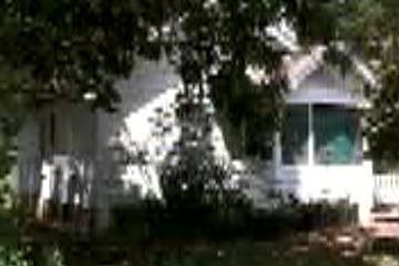 2nd image of 819 W May St