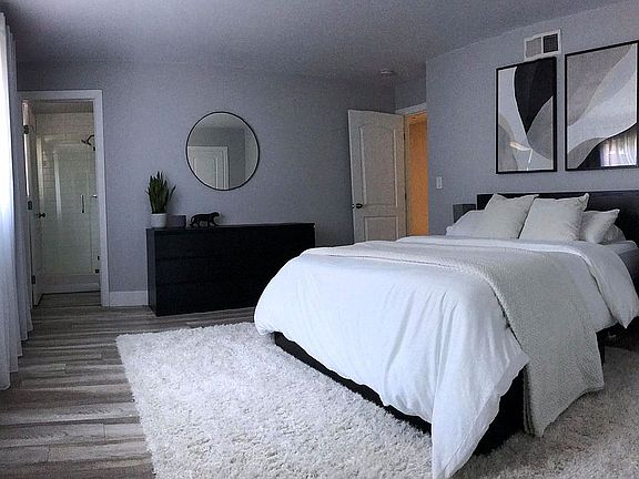 5th image of 6031 Tupelo Dr