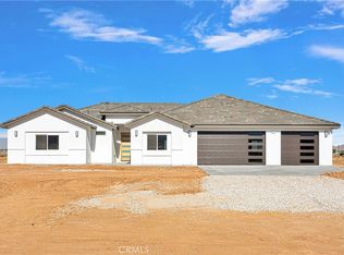 14770 Olema Rd, Apple Valley, CA 92307