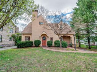 113A Lauderdale Rd, Nashville, TN 37205