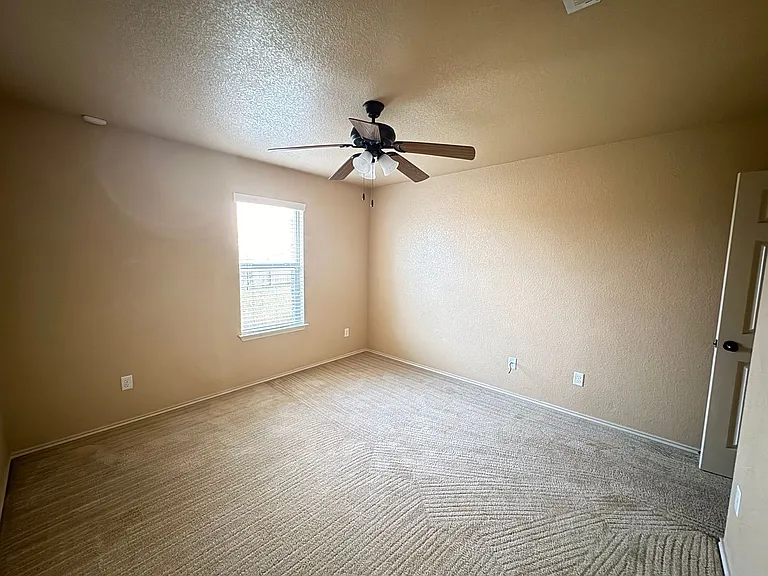 3100 Rockwall Dr — Photo 33