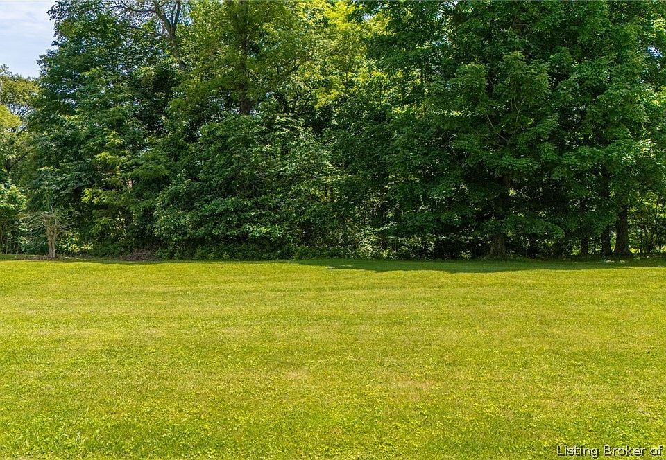 1st image of 2549 S College Hills Dr