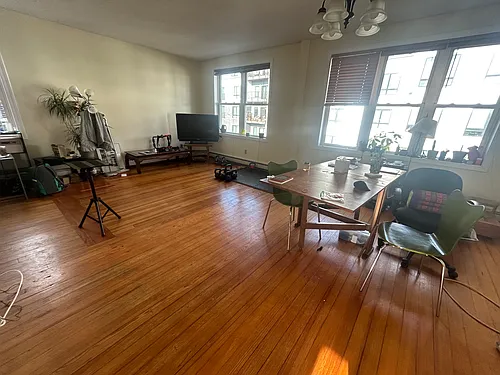 9 Saybrook St #3 Photo 1