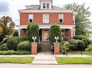 741 W Walnut St, Mount Pleasant, PA 15666