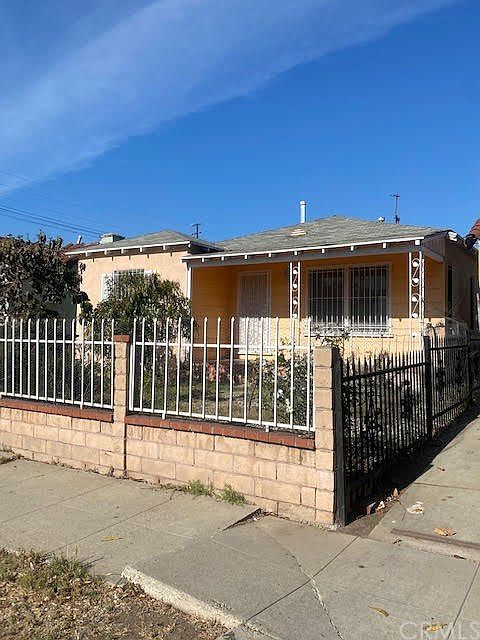 1st image of 651 W 104th St