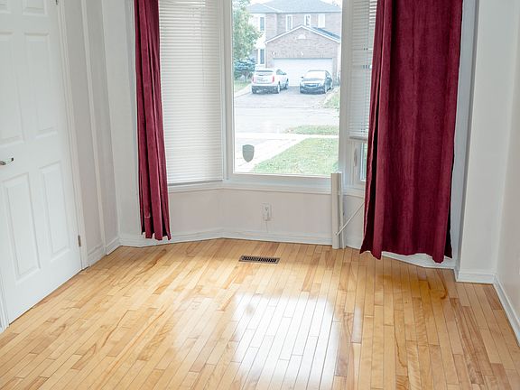 5th image of 11 Burnhope Dr