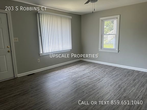 3rd image of 203 S Robbins Ct