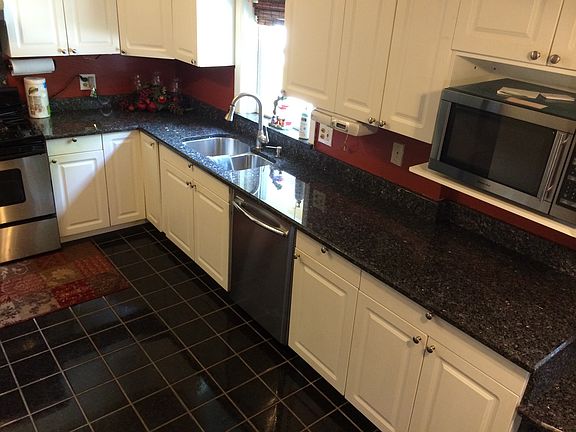2nd image of 3931 W 98th St