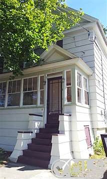 2nd image of 805 W Edwards Ave