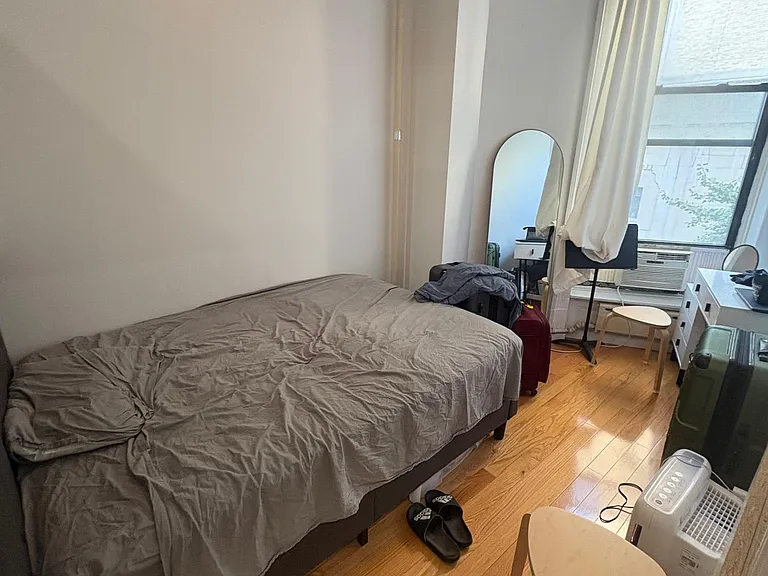 262 W 73rd St #3 — Photo 12