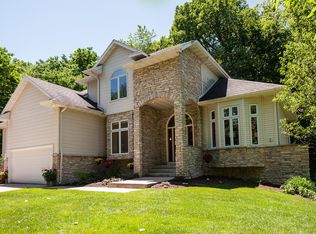 7000 Halifax Ln NW, Rochester, MN 55901