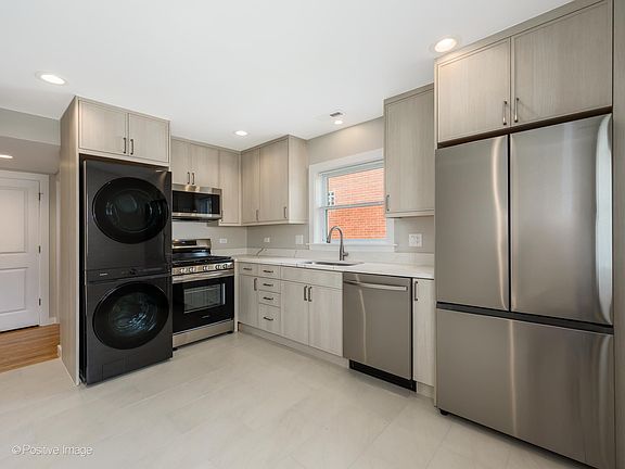 5th image of 1244 Brown St #1W