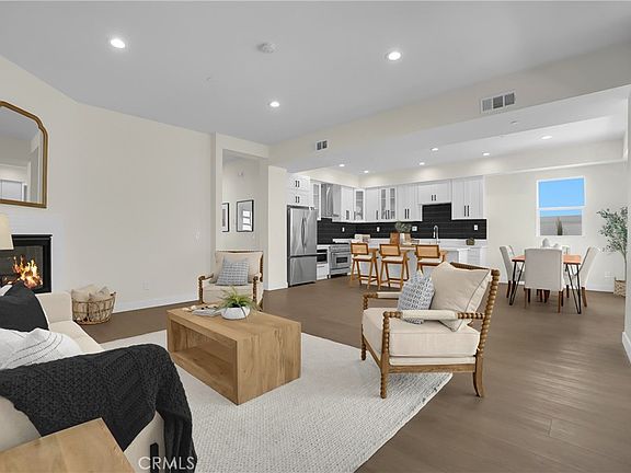 4th image of 685 Castlehill Dr