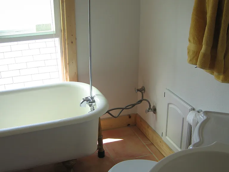 305 N G St #C — Photo 3