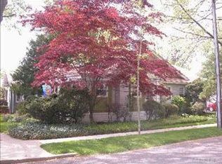 73 Superior Rd, Floral Park, NY 11001