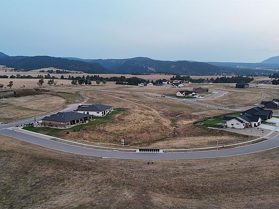 2nd image of 7 Blue Sage Rd