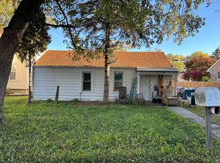 5934 Roseland Ave, Monroe, MI 48161