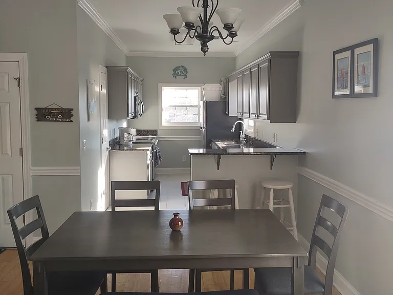 321 Cape Fear Blvd — Photo 11