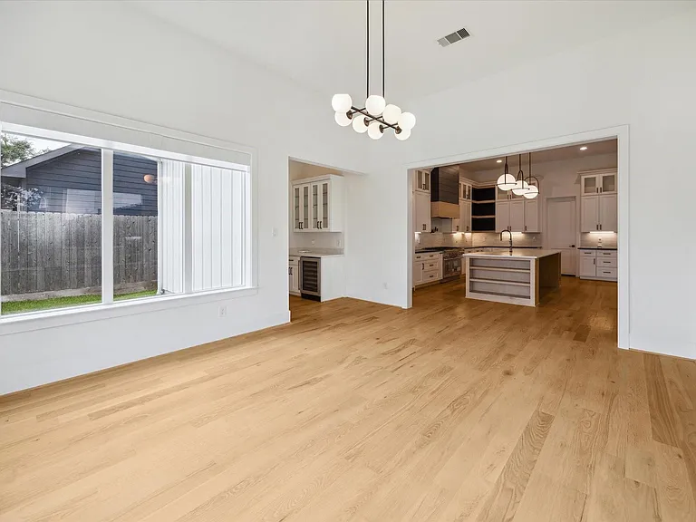 1419 Candlelight Ln — Photo 11