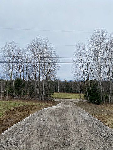 2nd image of 1450 Upper Rd
