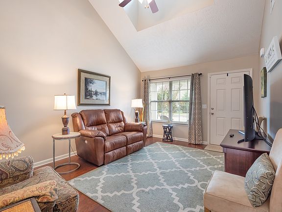 5th image of 2021 Calydon Ct