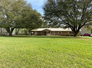 2864 Shuteye Rd, Many, LA 71449