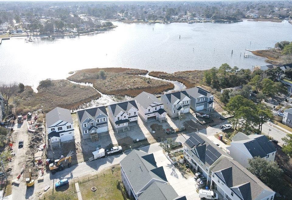 1st image of 3205 Pretty Lake Ave