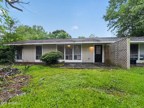 5710 Orchardview Dr #12, Jackson, MS 39211