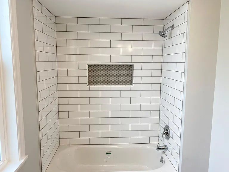 2850 Broadway Ave #2 — Photo 3