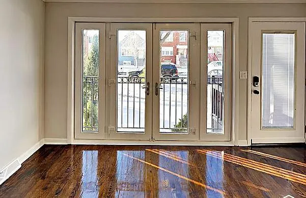 2521 N Luna Ave #1 — Photo 6