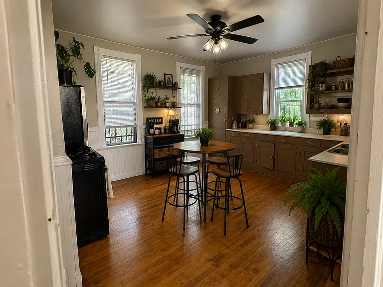 2907 N Fratney St #LWR — Photo 11