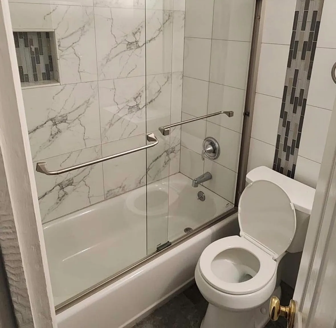 1 bed, $1,100 — Photo 2