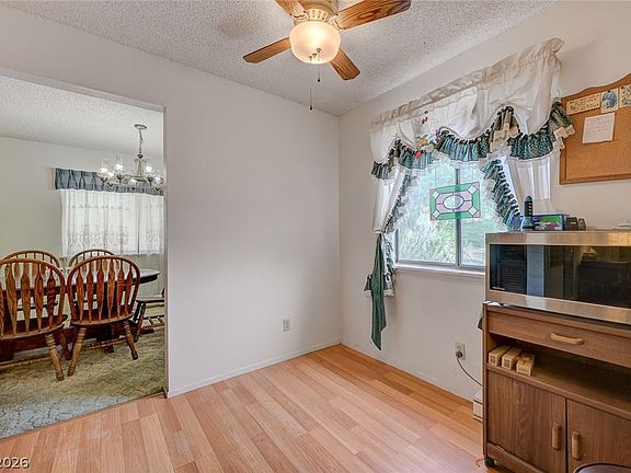 5th image of 1436 Calmview Pl