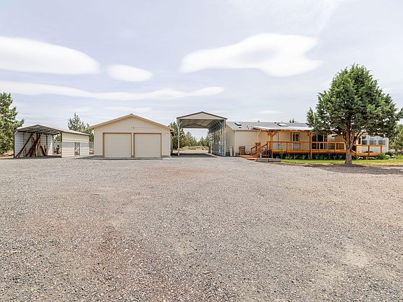 5th image of 8664 SW Sisters View Pl
