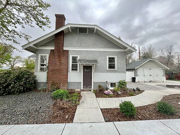 3rd image of 1330 14th Ave