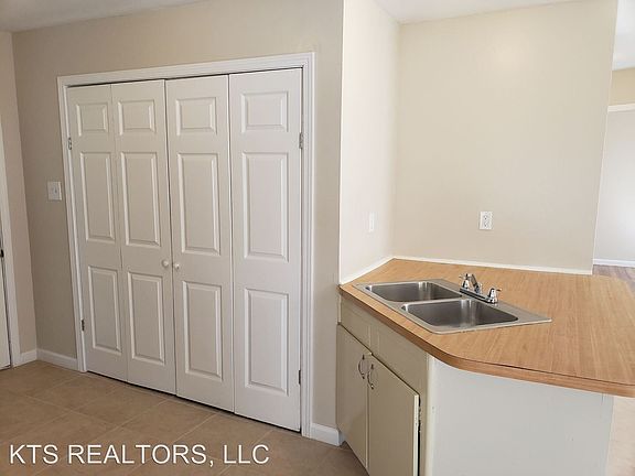 4th image of 3239 Feliciana St