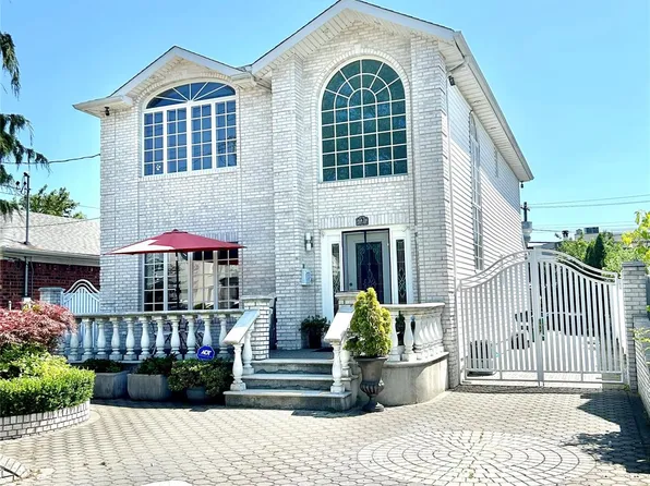15823 92nd Street, Howard Beach, NY 11414