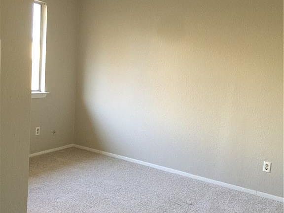 4th image of 8402 Furness Dr