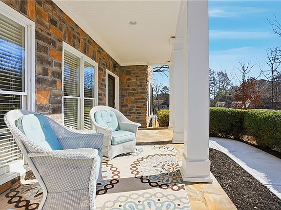 3rd image of 4665 Gilhams Rd NE