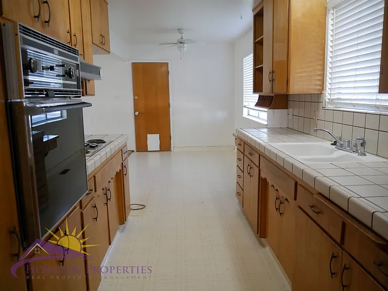 804 Placer Dr — Photo 9