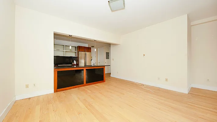 Rented by Nooklyn NYC LLC | media 28