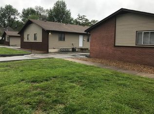 810 W Mount Vernon St, Springfield, MO 65806