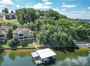 1163 Beacon Point Cir, Lake Ozark, MO 65049