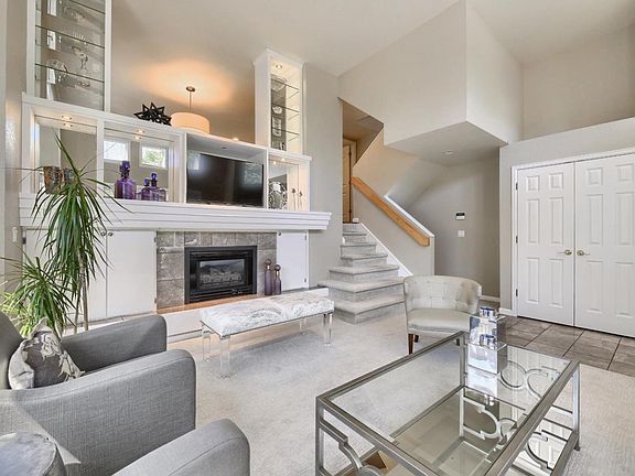 5th image of 5008 E Cherry Creek South Dr