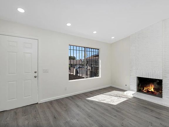 3rd image of 6296 Varney Dr